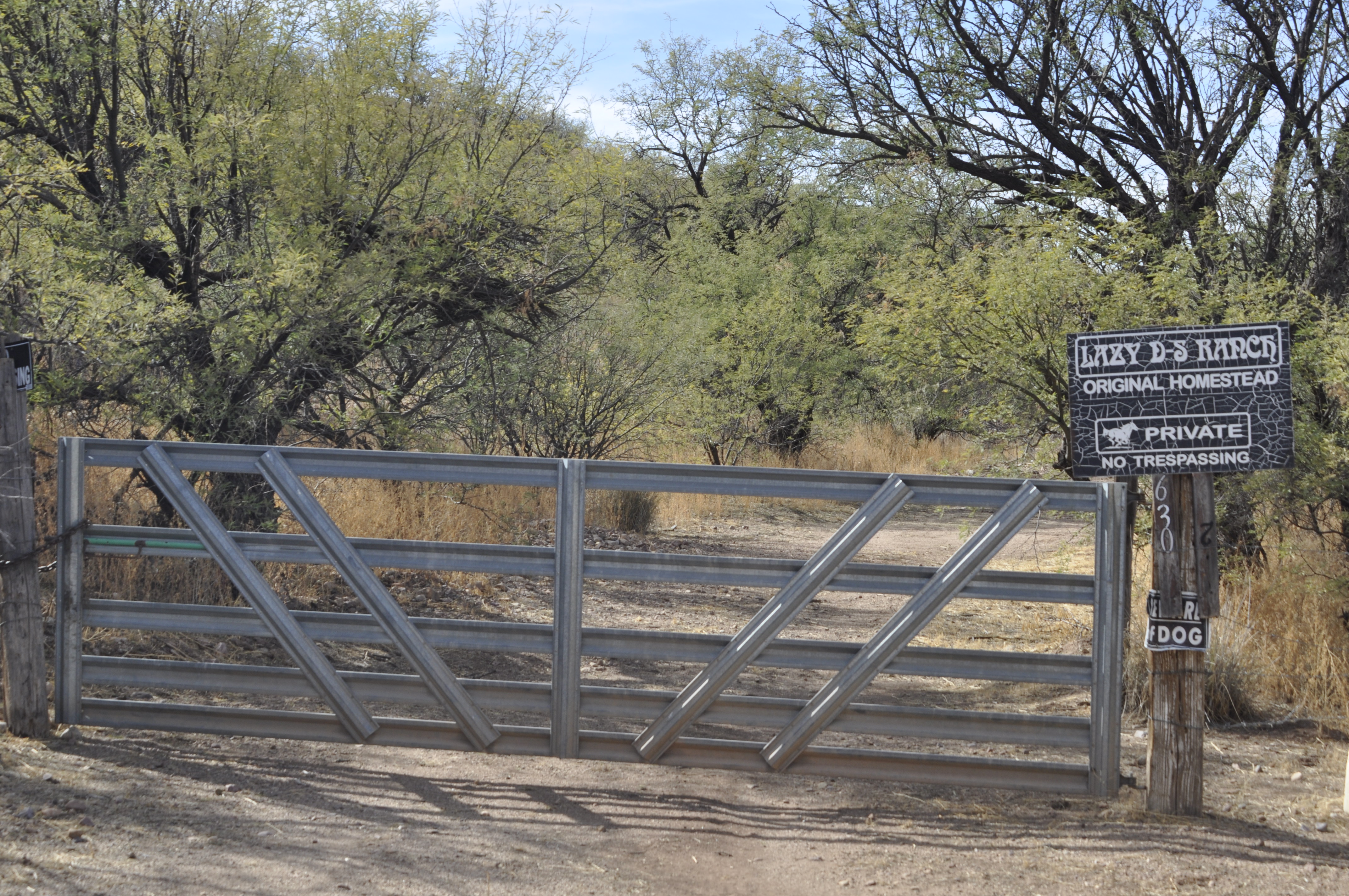ARIZONA 661 ACRES WITH WATER