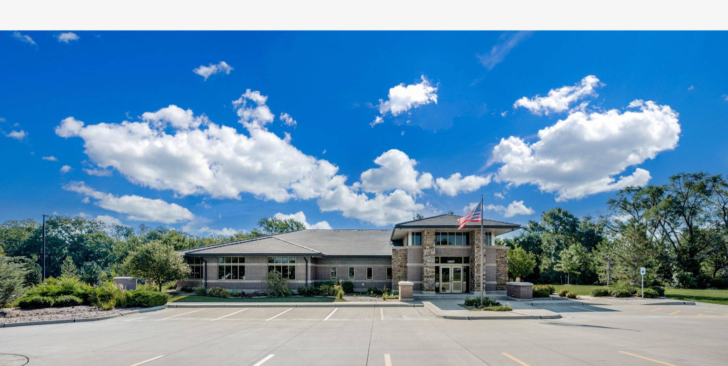 F&C Class A Office Building - Vacant