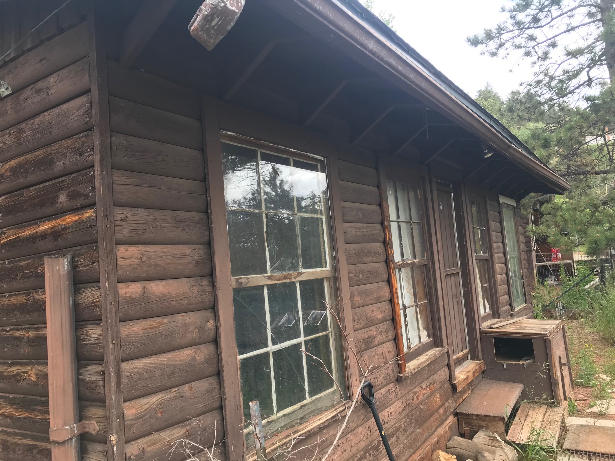 7 RUSTIC CABINS ON 4 ACRES WOODLAND PARK CO: Cabin 7