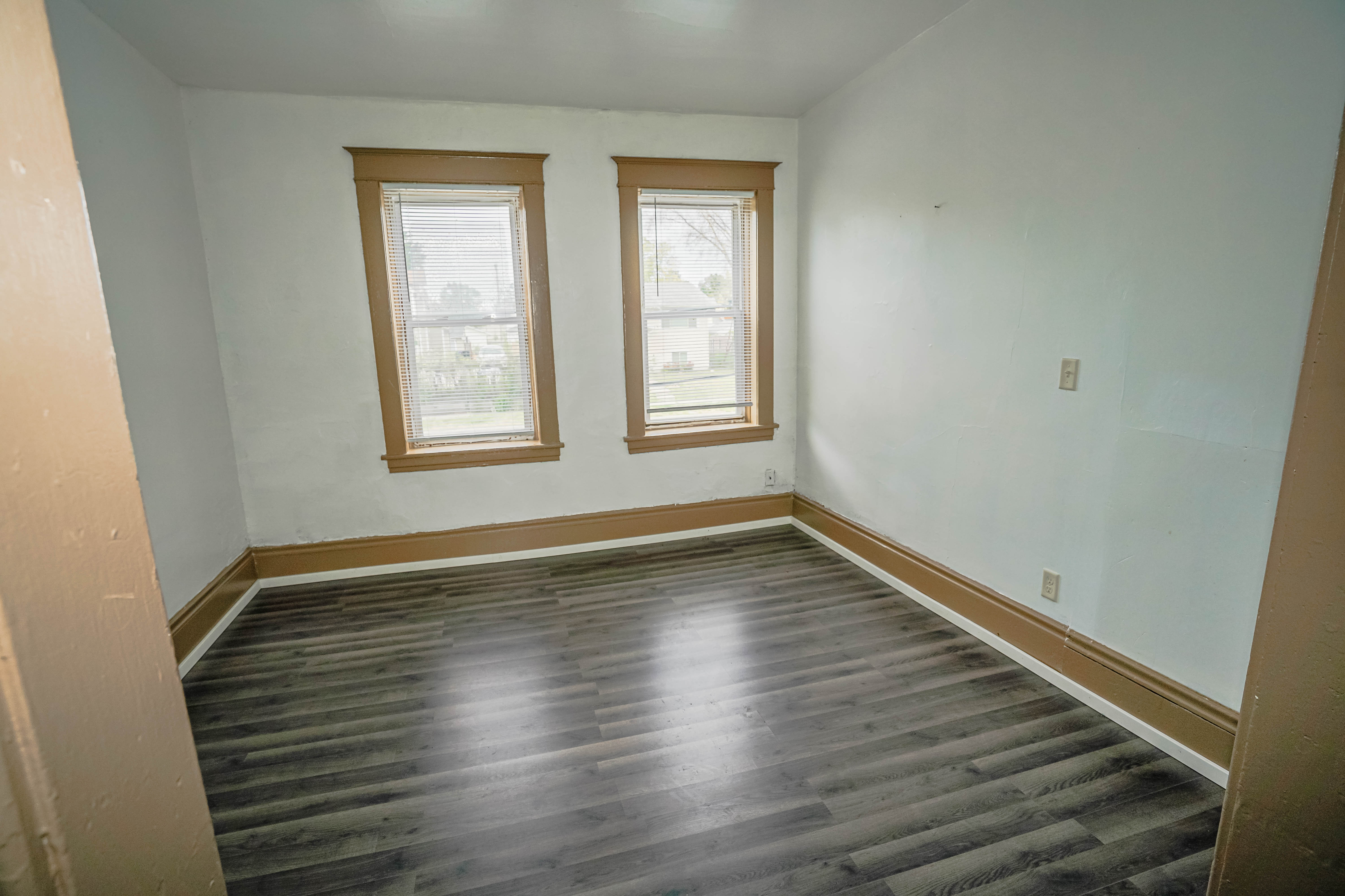 400 Van Buren: Front Drone